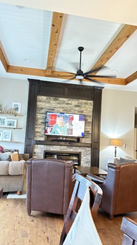 72 inch Large Ceiling Fans with Lights and Remote. Indoor/Outdoor Black Modern Ceiling Fan for Kitchen Living Room Patio. 6 Speed Reversible Quiet DC Motor. 3 CCT. Dual Finish 8 Blades photo review