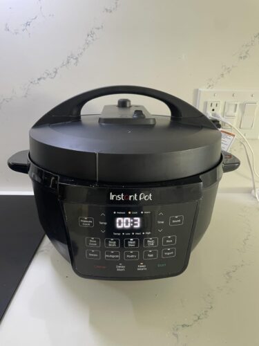 Instant Pot Duo 7-in-1 Mini Electric Pressure Cooker. Slow Rice Cooker. Steamer. Sauté. Yogurt Maker. Warmer & Sterilizer. Includes Free App with over 1900 Recipes. Stainless Steel. 3 Quart photo review