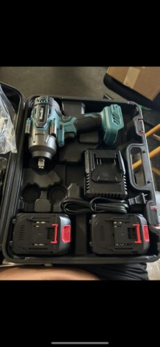 Seesii 1000N.m (738ft-lbs) Cordless Impact Wrench High Torque.1/2 Brushless Impact Gun w/Two 4.0Ah Battery.Fast Charger. 5 Sockets & Storage Case. Electric Impact Wrench for Car Truck.WH760 photo review