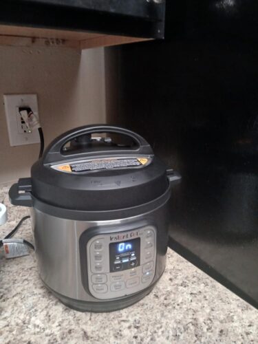Instant Pot Duo 7-in-1 Mini Electric Pressure Cooker. Slow Rice Cooker. Steamer. Sauté. Yogurt Maker. Warmer & Sterilizer. Includes Free App with over 1900 Recipes. Stainless Steel. 3 Quart photo review