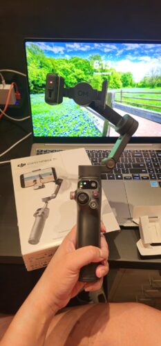 DJI Osmo Mobile 7P Gimbal Stabilizer for iPhone. Android. Native Tracking. Lighting. 3-Axis Phone Gimbal. Quick Launch. One-Tap Edit. Built-in Extension Rod & Tripod. 10hrs Use. Phone Charging photo review