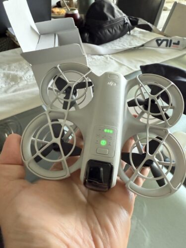 DJI Neo. Mini Drone with 4K UHD Camera for Adults. 135g Self Flying Drone that Follows You. Palm Takeoff. Subject Tracking. QuickShots. Stabilized Video. Built-In Propeller Guard (Controller-Free) photo review