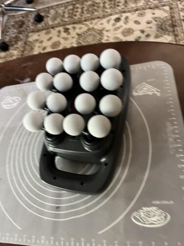 VTT 16-Head Massage Gun Set. Deep Tissue Percussion Massager with 3 Modes & 30 Intensities.Quiet Muscle Massage Gun for Back.Shoulders. Legs. Foot. Body Muscle Pain Relief photo review