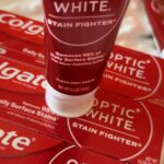Colgate Optic White Stain Fighter Teeth Whitening Toothpaste. Anticavity Fluoride Toothpaste for Whitening Teeth. Helps Remove Daily Surface Stains. Clean Mint Paste. 4 Pack. 4.2 oz photo review