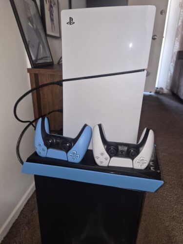 PlayStation®5 Digital Edition (slim) photo review