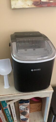 ecozy Portable Countertop Ice Maker - 9 Ice Cubes in 6 Minutes. 26 lbs Daily Output. Self-Cleaning with Ice Bags. Scoop. and Basket for Kitchen. Office. Bar. Party - Black photo review