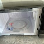 TOSHIBA EM131A5C-BS Countertop Microwave Ovens 1.2 Cu Ft. 12.4 Removable Turntable Smart Humidity Sensor 12 Auto Menus Mute Function ECO Mode Easy Clean Interior Black Color 1000W photo review