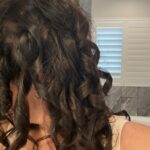 TYMO Automatic Rotating Curling Iron - TYMO CURLPRO Beach Waves Curling Wand. Portable Hair Curler. 500 Million Ionic. Dual Voltage & Lightweight for Travel. Ceramic Coating. 1 Inch. Metallic Gray photo review