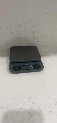 Greater Goods Digital Food Scale for Kitchen & Baking. 10kg/22lb High-Capacity Weight Scale with 1g Precision. Stainless Steel Platform. Hi-Def LCD. Ideal for Bread. Sourdough & Bulk Cooking photo review