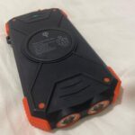 BLAVOR Solar Power Bank 10.000mAh. Portable Wireless Charger. 20W Fast Charging External Battery Pack with USB C for Cell Phones. Solar Panel Charging with Dual Flashlight for Camping photo review