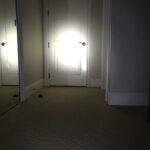 BLAVOR Solar Power Bank 10.000mAh. Portable Wireless Charger. 20W Fast Charging External Battery Pack with USB C for Cell Phones. Solar Panel Charging with Dual Flashlight for Camping photo review