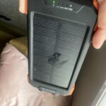 BLAVOR Solar Power Bank 10.000mAh. Portable Wireless Charger. 20W Fast Charging External Battery Pack with USB C for Cell Phones. Solar Panel Charging with Dual Flashlight for Camping photo review