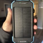 BLAVOR Solar Power Bank 10.000mAh. Portable Wireless Charger. 20W Fast Charging External Battery Pack with USB C for Cell Phones. Solar Panel Charging with Dual Flashlight for Camping photo review